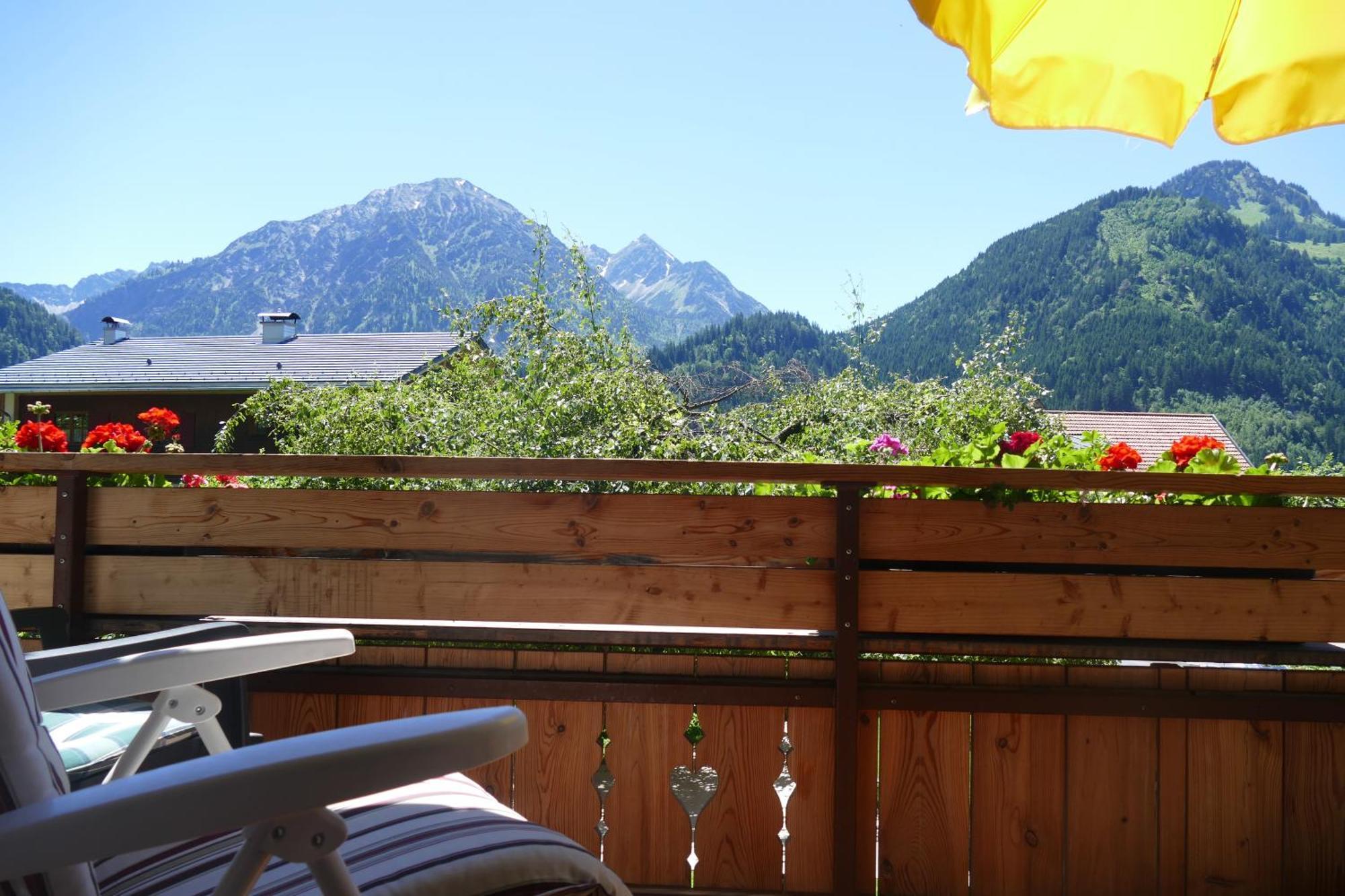 Haus Sonnenruh Appartement Bad Hindelang Buitenkant foto