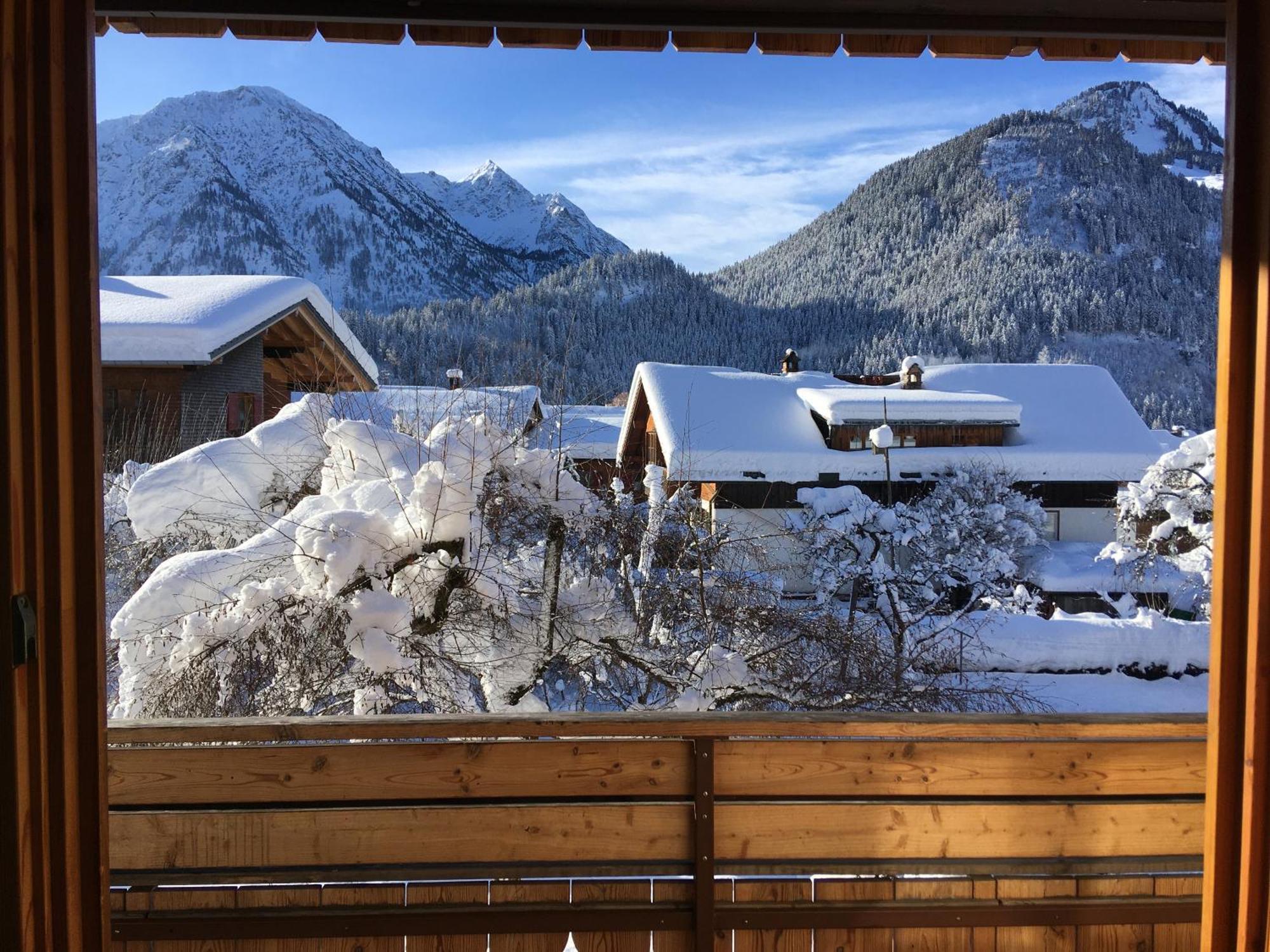Haus Sonnenruh Appartement Bad Hindelang Buitenkant foto
