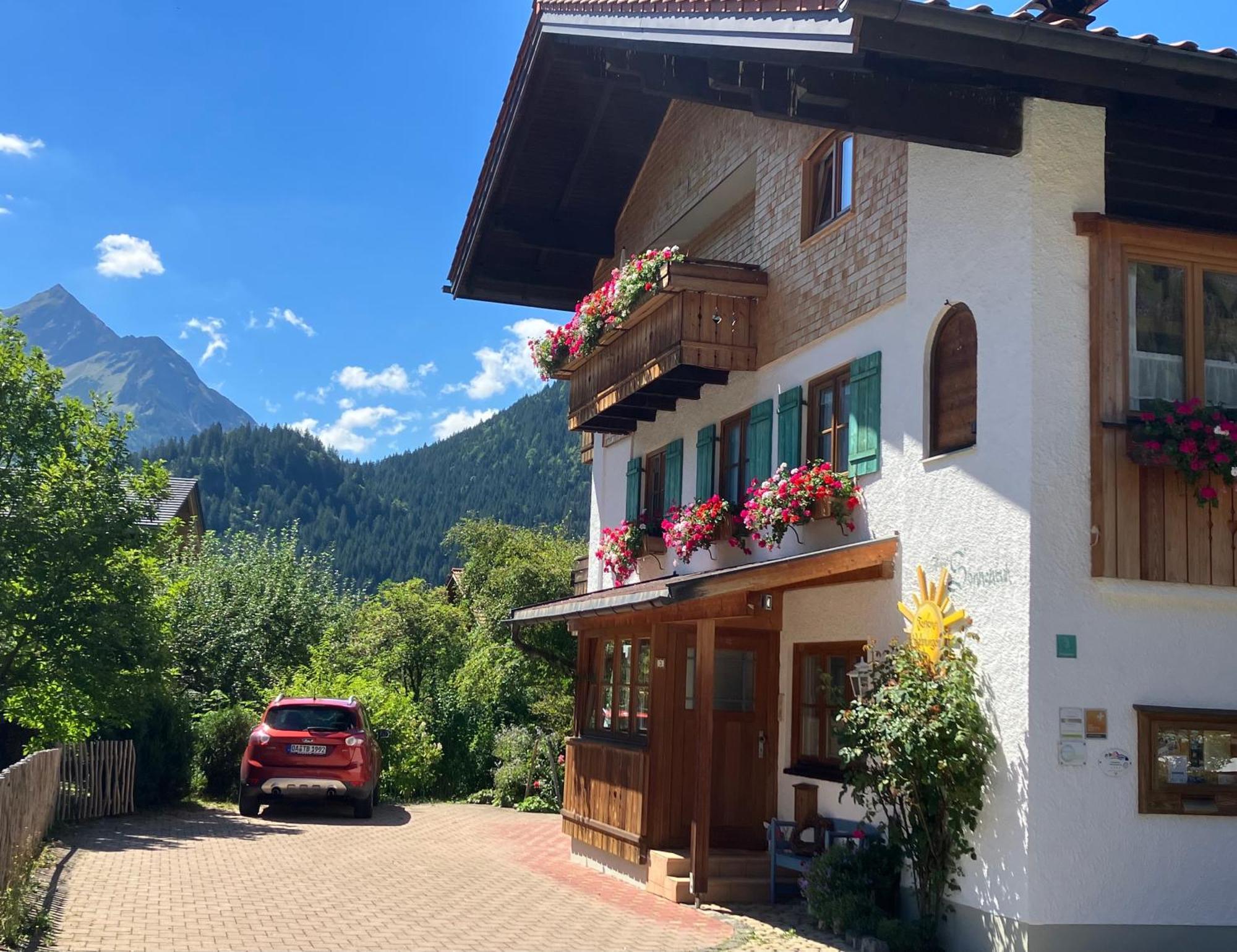 Haus Sonnenruh Appartement Bad Hindelang Buitenkant foto