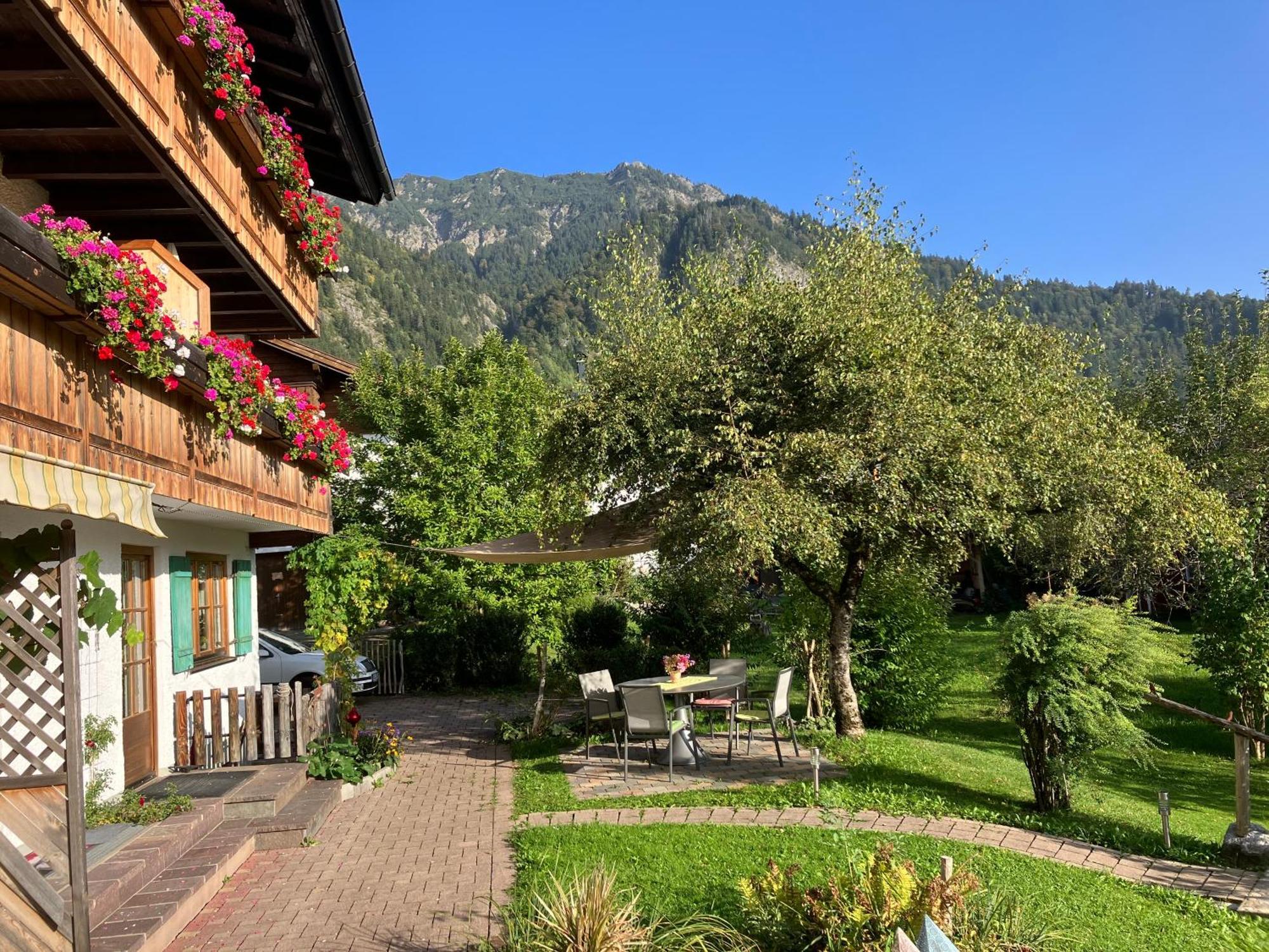 Haus Sonnenruh Appartement Bad Hindelang Buitenkant foto